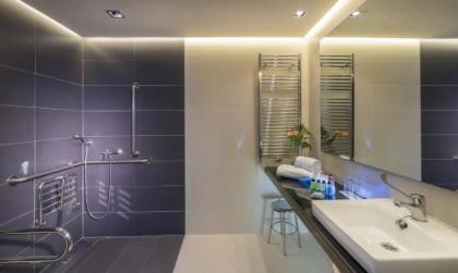 H10 Tribeca - image 19