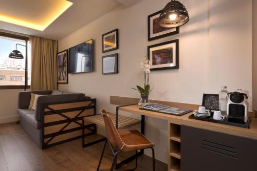 H10 Tribeca - image 3
