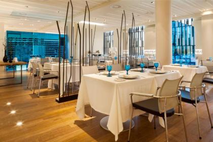 Madrid Marriott Auditorium Hotel & Conference Center - image 18