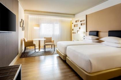 Madrid Marriott Auditorium Hotel & Conference Center - image 3