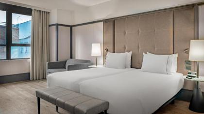 AC Hotel by Marriott Avenida de America - image 18