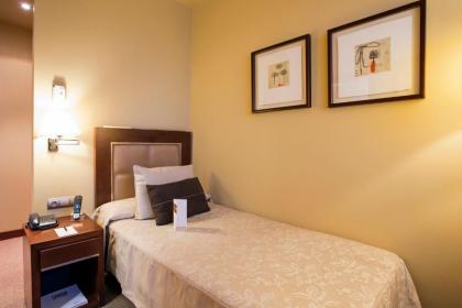 Hotel Nuevo Madrid - image 5