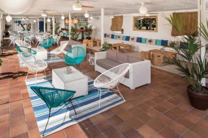 Meliá Barajas - image 10
