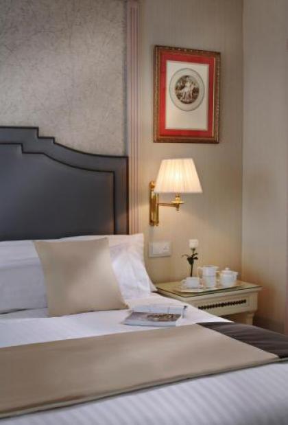 Meliá Castilla - image 13