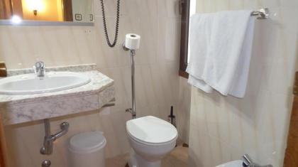 Hotel Senorial - image 20