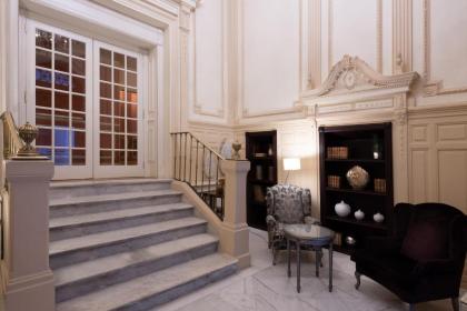 Catalonia Las Cortes - image 16