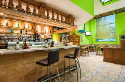 Hotel Julia - image 11