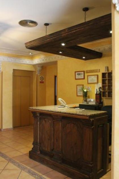 Hostal Maria Ronda - image 12
