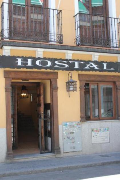 Hostal Maria Ronda - image 8