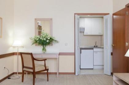 Espahotel Plaza Basilica - image 1