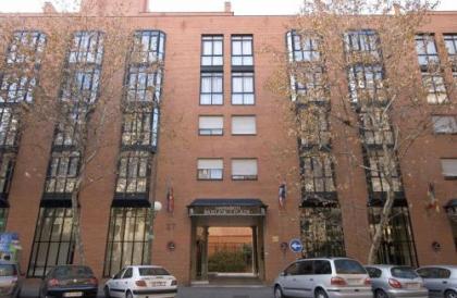 Espahotel Plaza Basilica - image 3