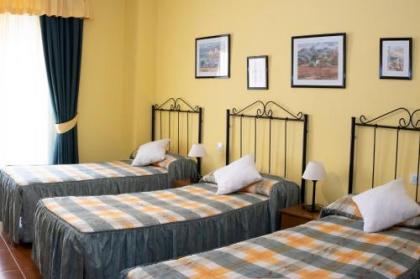 Hostal Tokio - image 16