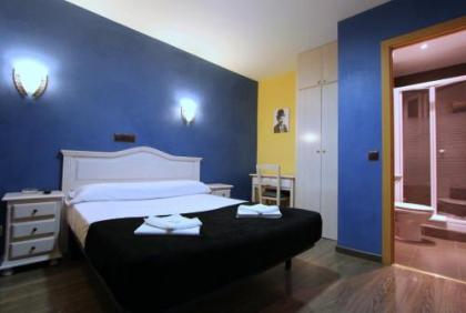 Hostal Regio - image 20