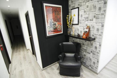 Hostal MH Fuencarral - image 2
