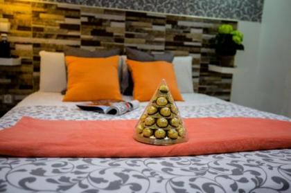 Hostal Adis - image 17