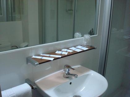 Hostal Roma - image 20
