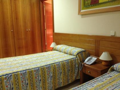 Hostal Aeropuerto - image 11