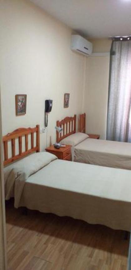 Hostal Río Paraná - image 18