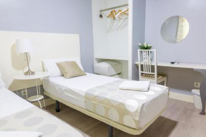 8Rooms Madrid - image 1