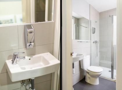 8Rooms Madrid - image 2