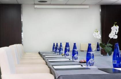 Hotel Weare Chamartin - image 11