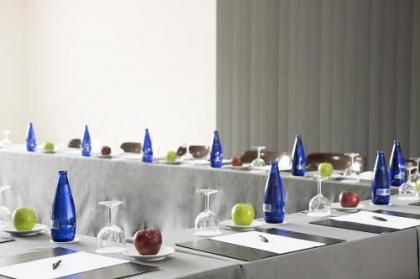 Hotel Weare Chamartin - image 13