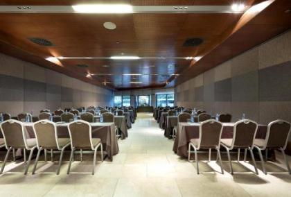 Eurostars Suites Mirasierra - image 13