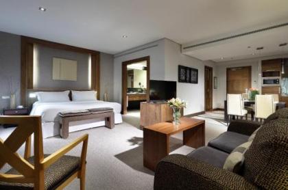Eurostars Suites Mirasierra - image 2