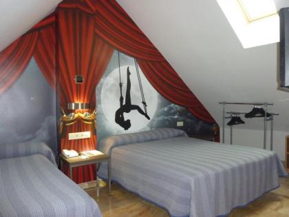 Hostal 4C Cuatro Caminos - image 4