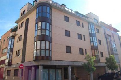 Apartamentos Adelfas - image 1