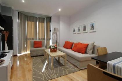 Apartamentos Adelfas - image 15