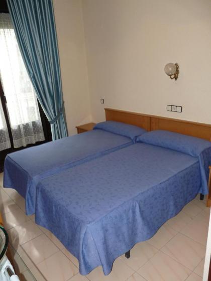 Hostal Fernandez - image 21
