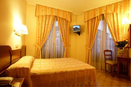 Hostal Silserranos - image 8