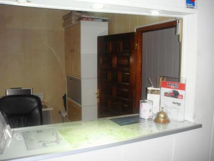 Hostal Riesco - image 8