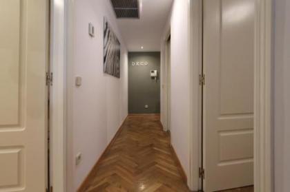 Apartamento Silvela - image 9