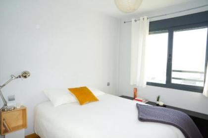 Apartamentos Madrid Anderson - image 10