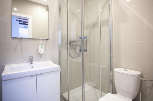 Apartment in Malasaña - image 4