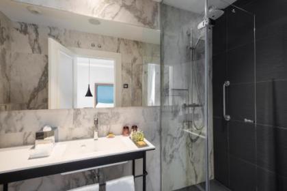DoubleTree by Hilton Madrid - Prado - image 10