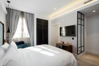 DoubleTree by Hilton Madrid - Prado - image 11