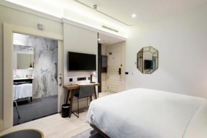 DoubleTree by Hilton Madrid - Prado - image 5