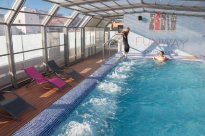 Funway Academic Resort - image 1