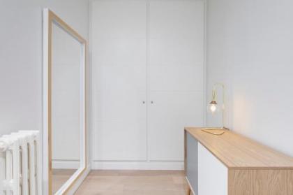 Principe de Vergara Apartment II by Flatsweethome - image 12