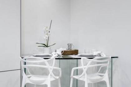 Principe de Vergara Apartment II by Flatsweethome - image 9