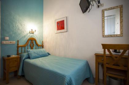 Pension Ava Rooms - image 17
