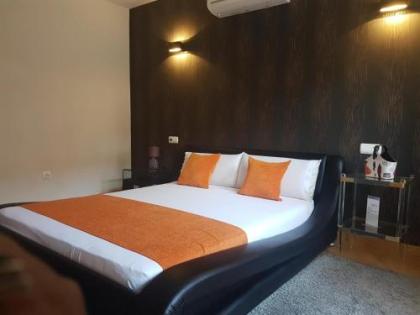 APARTAMENTOS SANTA JULIANA - image 1