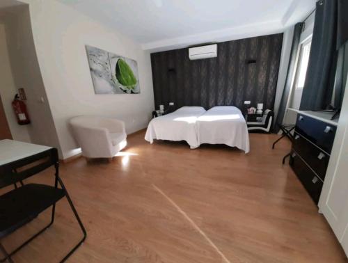 APARTAMENTOS SANTA JULIANA - image 4