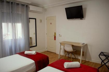 Hostal Ártico - image 13