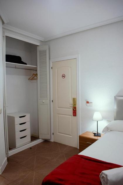 Hostal Ártico - image 8