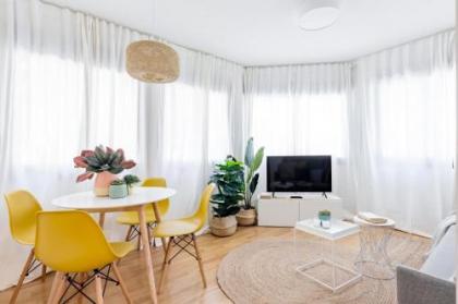 Go Madrid Apartments by Olala Homes - image 15