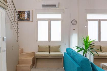 2Bedroom Duplex in Hortaleza Near Metro 